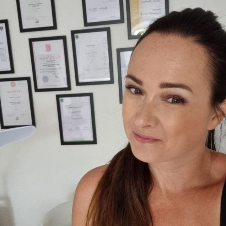 bestes Permanent Make-up in der Nähe Linz Wels Steyr Oberösterreich Powder Brows Microblading Lip