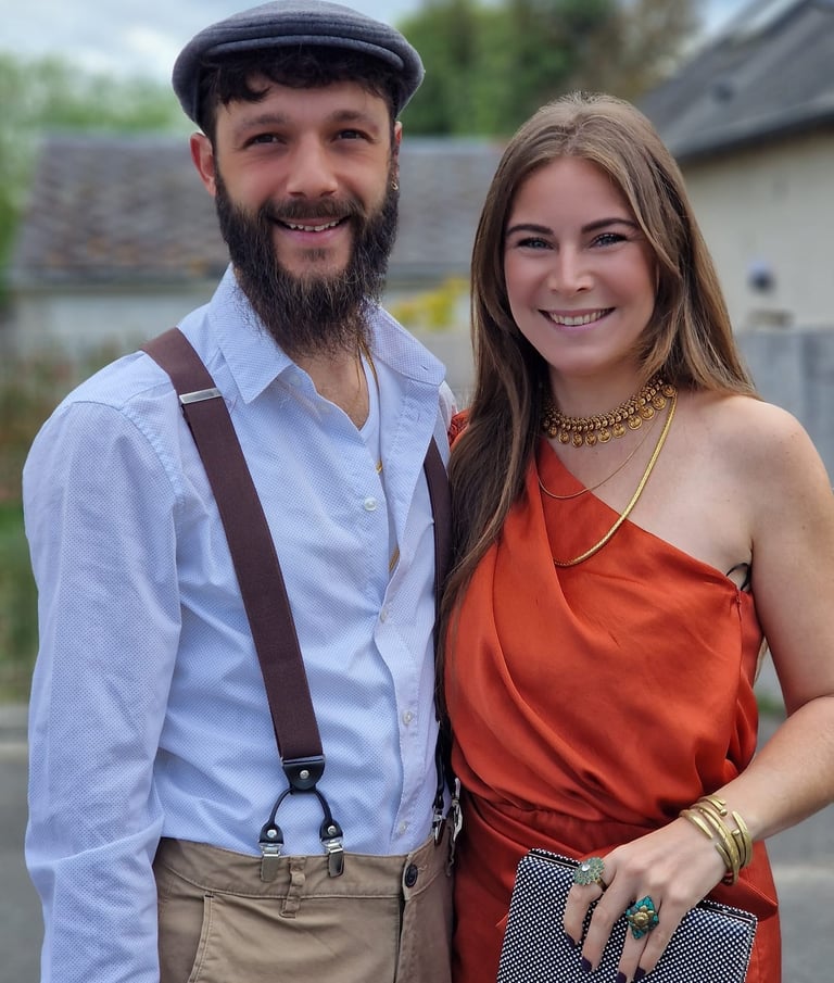 A gauche Antoine et à droite amandine, les deux photographes