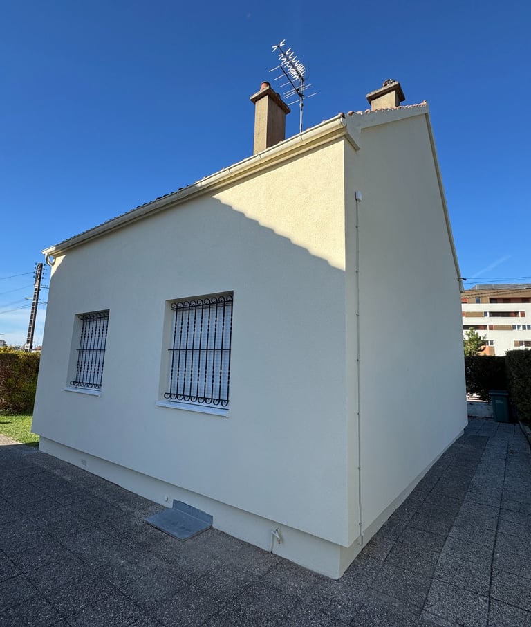 chantier terminé d'une maison individuelle à Troyes avec enduit neuf 