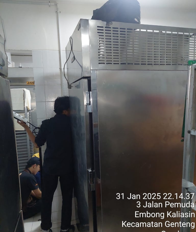 service chiller surabaya