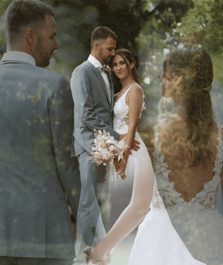 Hochzeitsfotograf Coburg: Klassisches Brautpaar-Porträt, der Bräutigam umarmt die Braut.