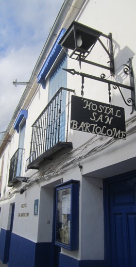 hostales en almagro. Alojamientos baratos en almagro