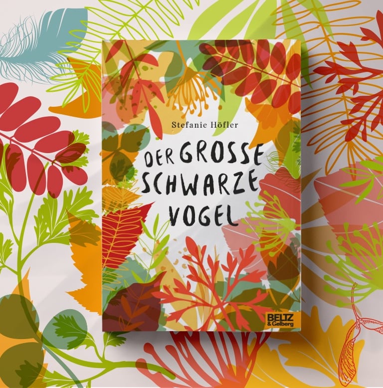 Buchtitel "Der große schwarze Vogel" inmitten stilisierter bunter Blätter 