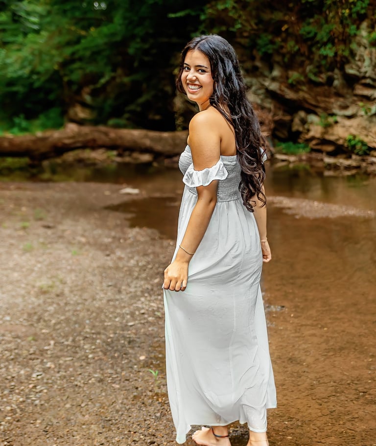 Manheim Township Senior Picture Photographer. Lancaster PA senior picture photographer