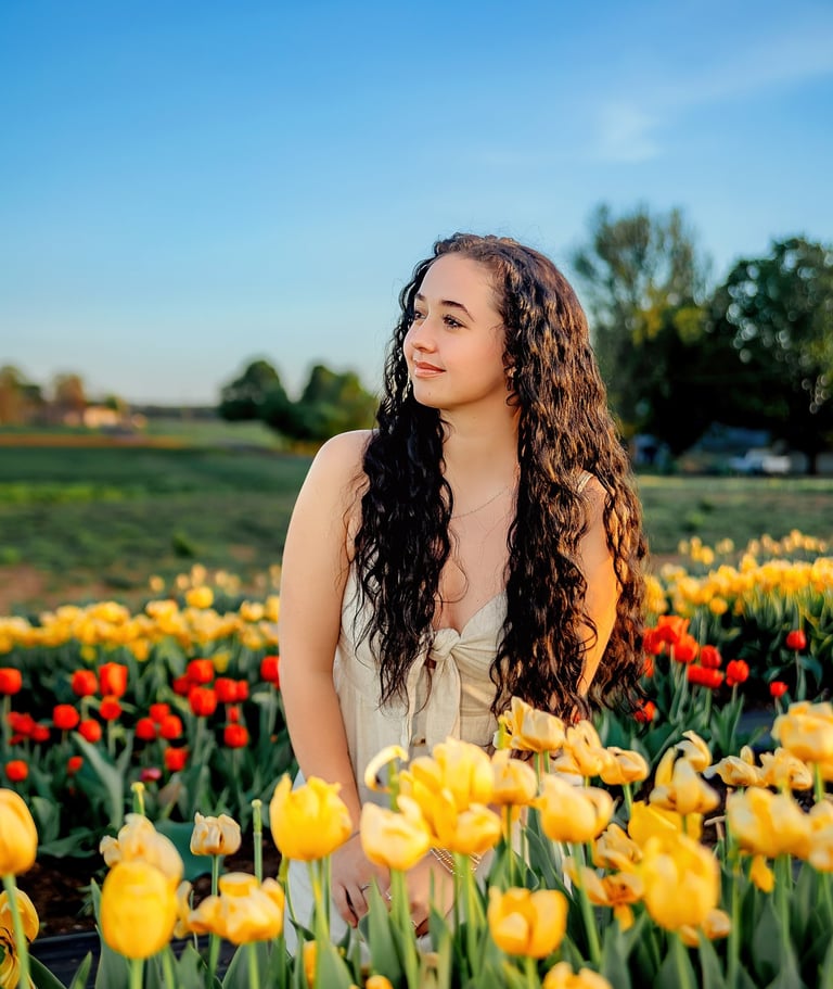 Senior Picture Photographer. Lancaster PA senior pictures. Manheim PA senior pictures. Hershey PA senior pictures. 