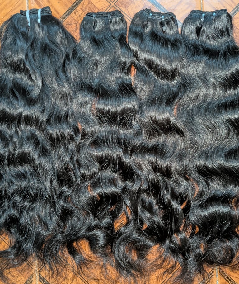 Single Drawn Wavy Raw Human Hair Bundles by Tanori Hair Chennai India