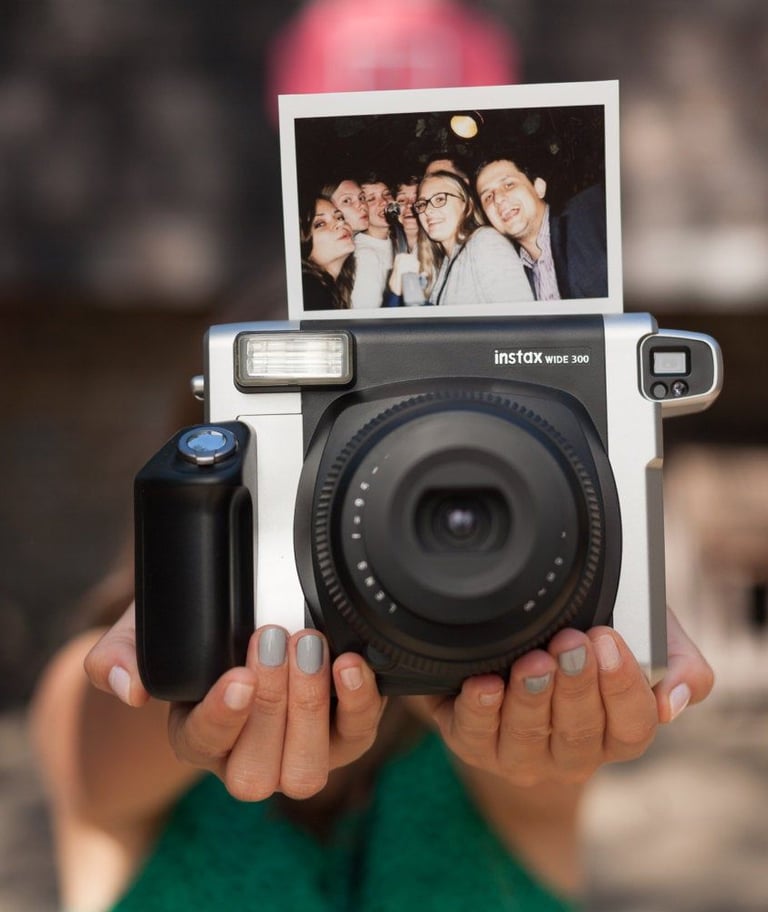 momentinis fotoaparatas, nuoma, intax, wide, 300, renginiams, vestuvems, nuoma