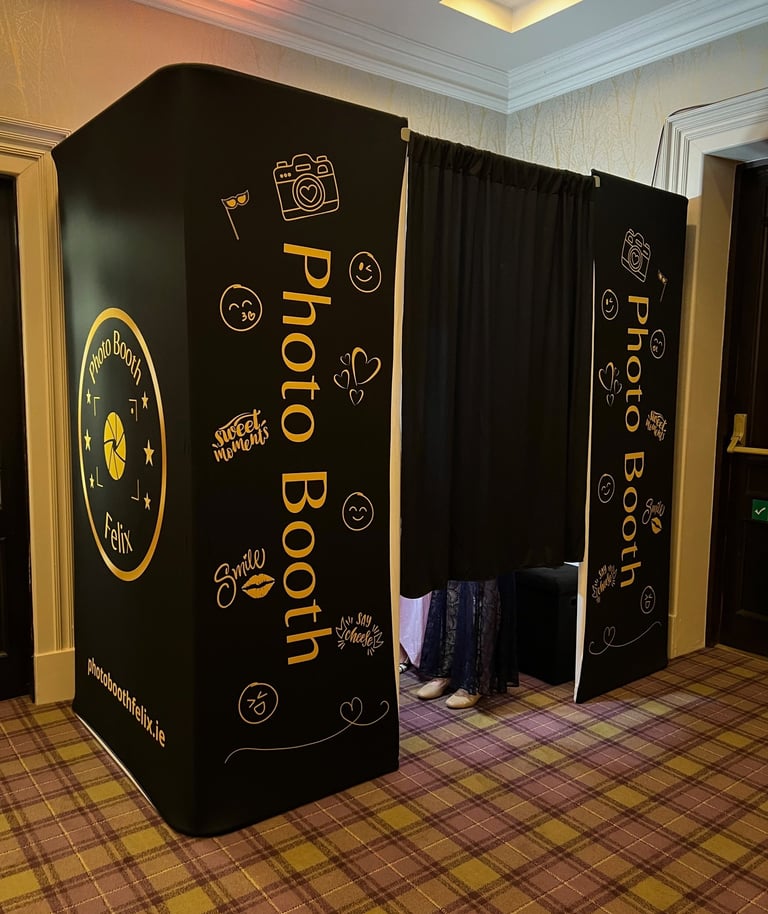 Enclosed Photo Booth hire Dublin