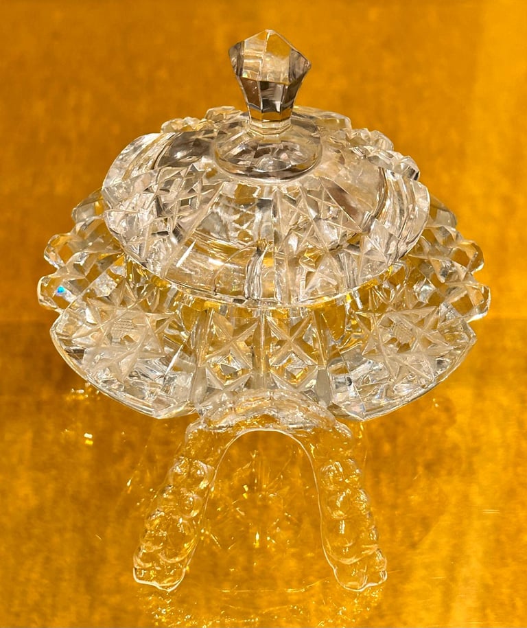Crystal clear retainers