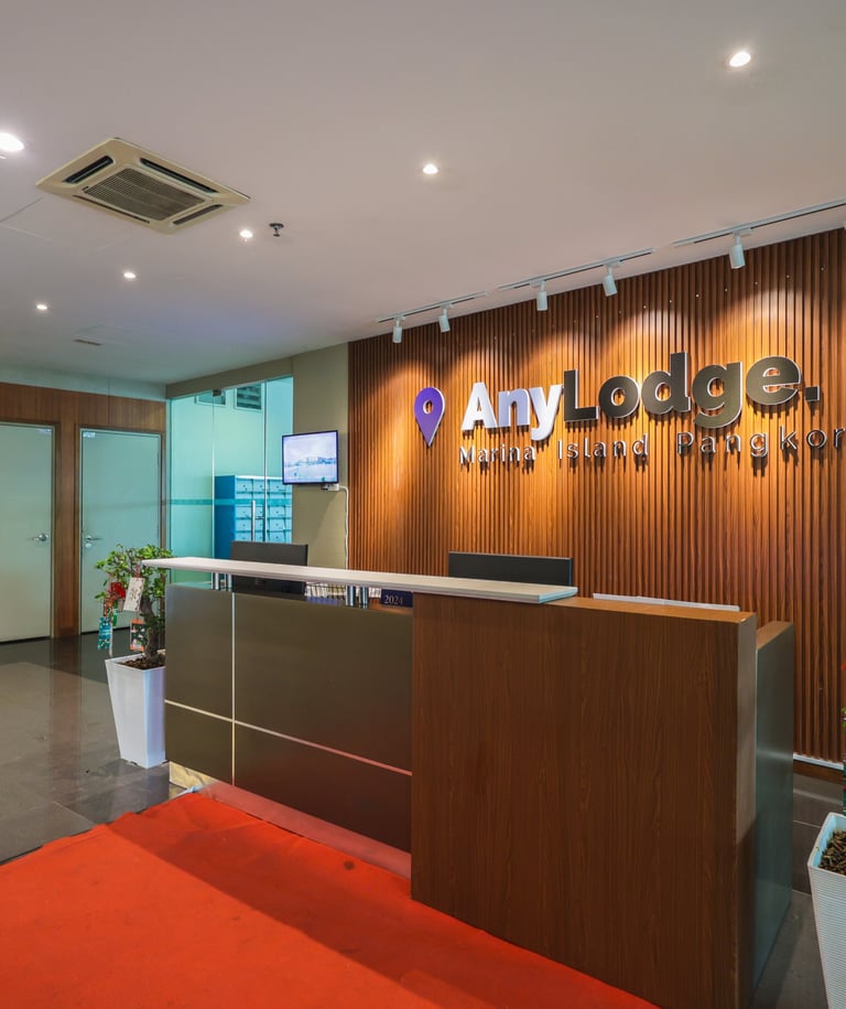 anylodge marina island reception