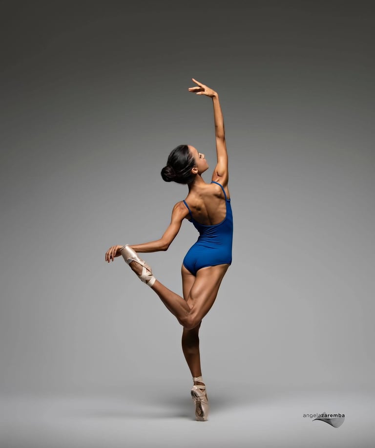 a woman in a blue leoperlant leoperlant leoperlanlarybarbosa ballet