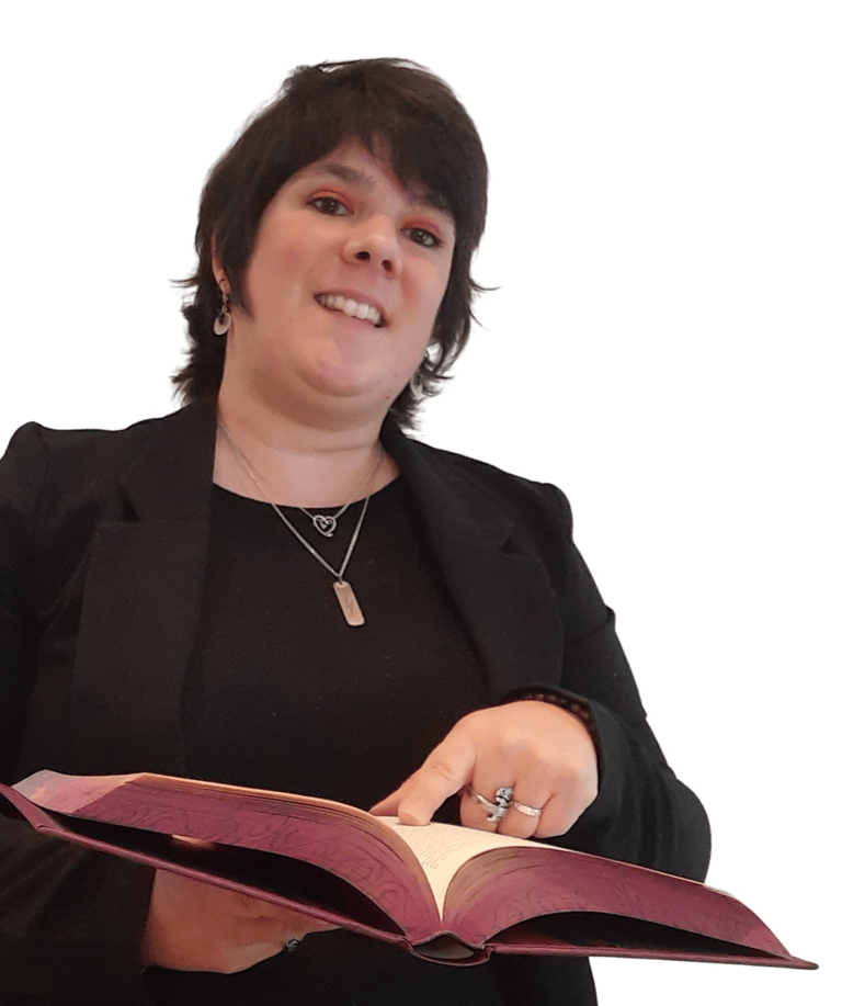 Contactez Wendy Baqué, chroniqueuse littéraire