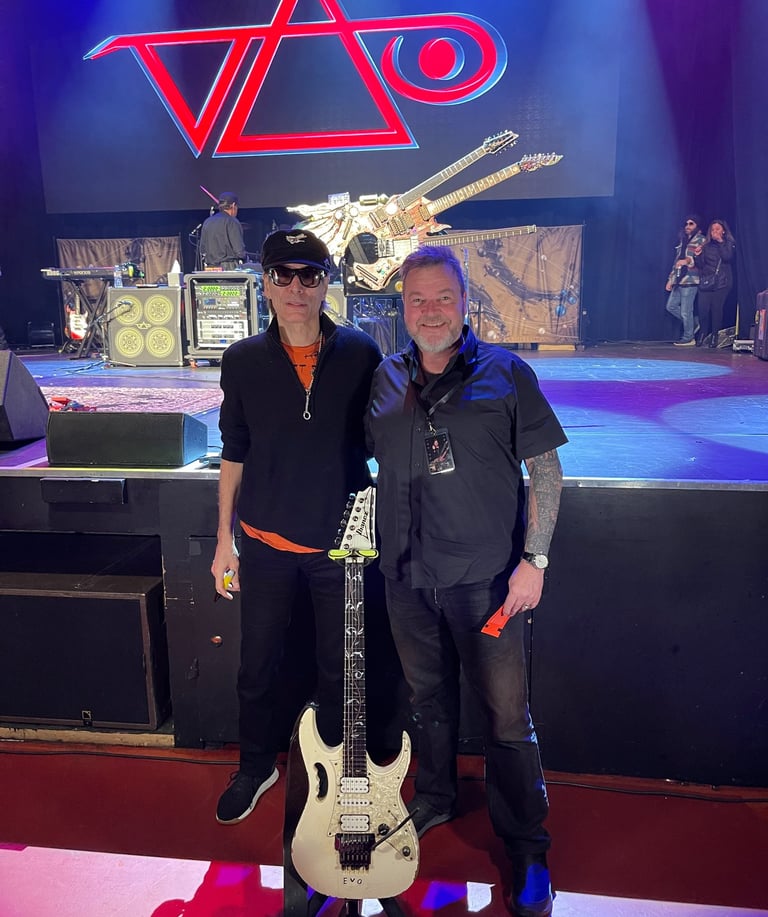 That time I met Steve Vai in Chicago in 2022 after watching him melt faces for ~75 minutes