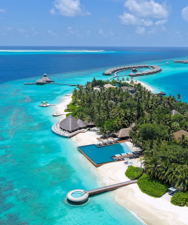 Huvafen Fushi Maldives island view