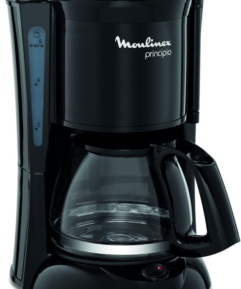 cafetera de goteo negra marca Moulinex