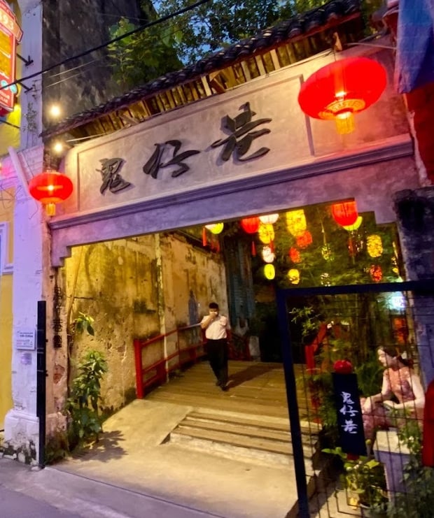 KWAI CHAI HONG