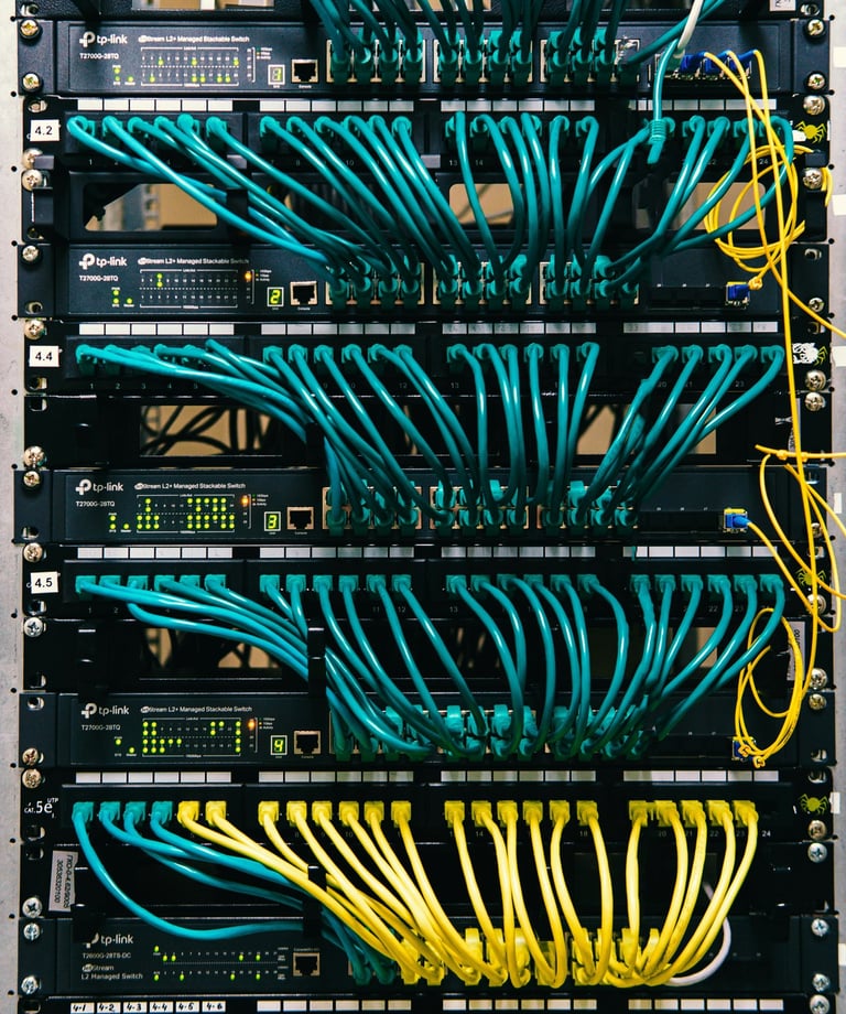 a bunch of wires and wires connected to a computer