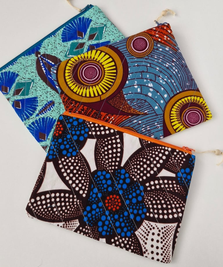 pochette femme en tissu imprimé motif wax