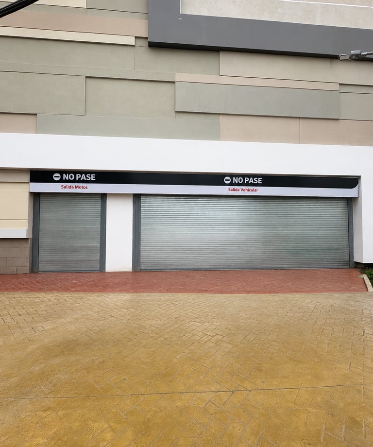 Cortinas enrollables o puertas enrollables solidas