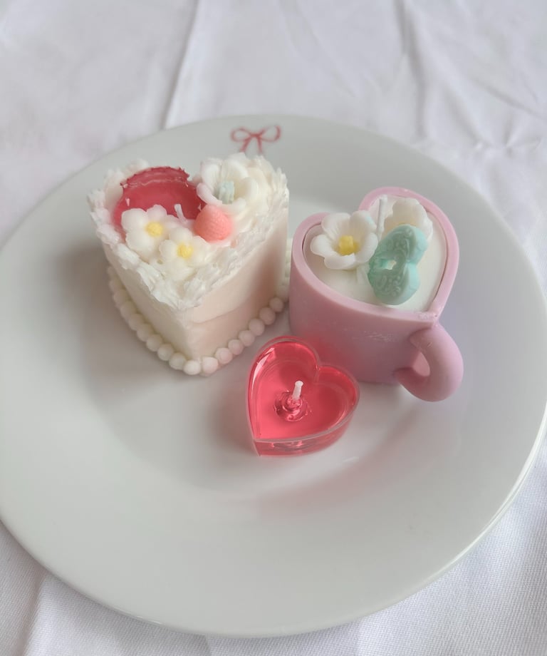 Herzförmige Kerzen im Kuchen-Design – kreativer Kerzen Workshop in Bern. Perfekt für Geburtstage, Ki