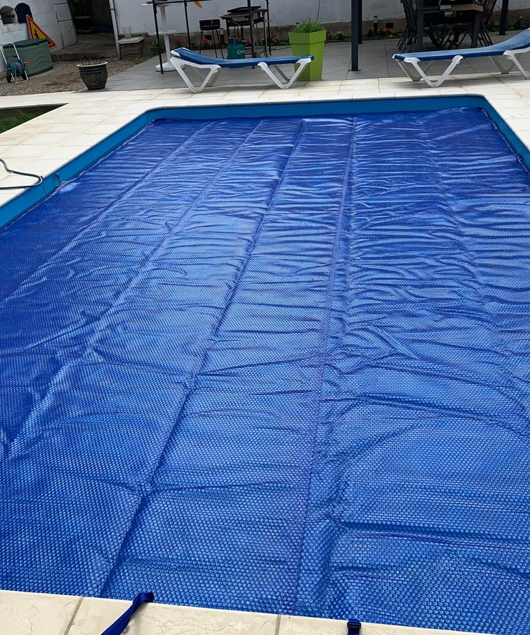 Bâches pour les piscines
