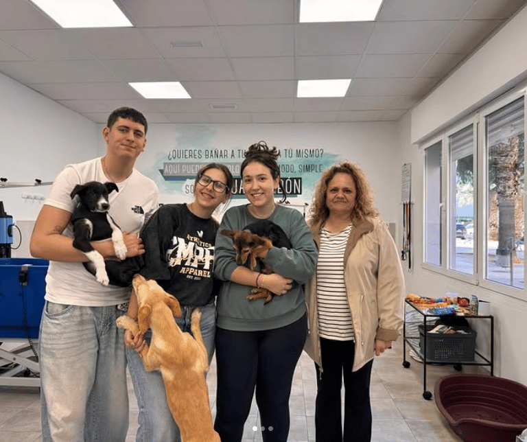 Eduardo, Silviana, Nuria, Maria De pascuasl