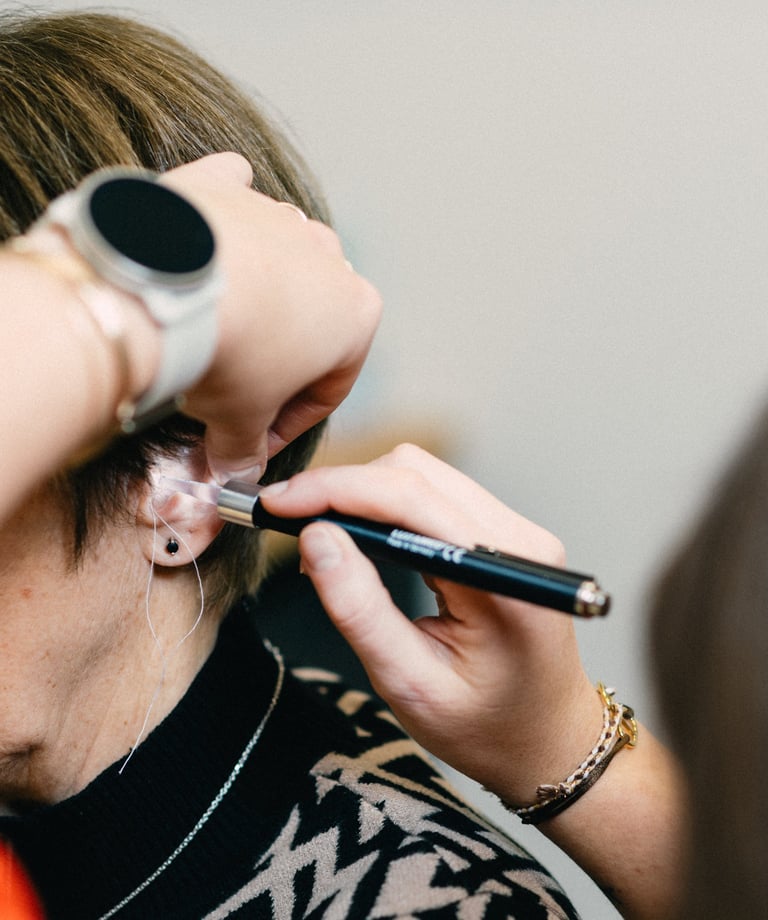 Prise d'empreintes et confections d'embouts sur mesure