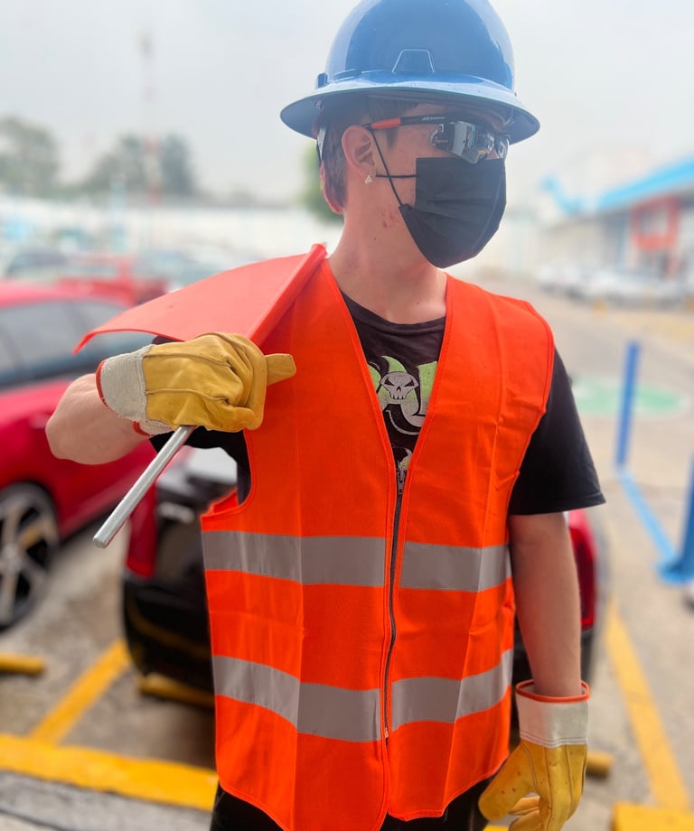 Chaleco de nylon con reflejante para trabajo industrial y protección personal EPP - Tienda Mirsi
