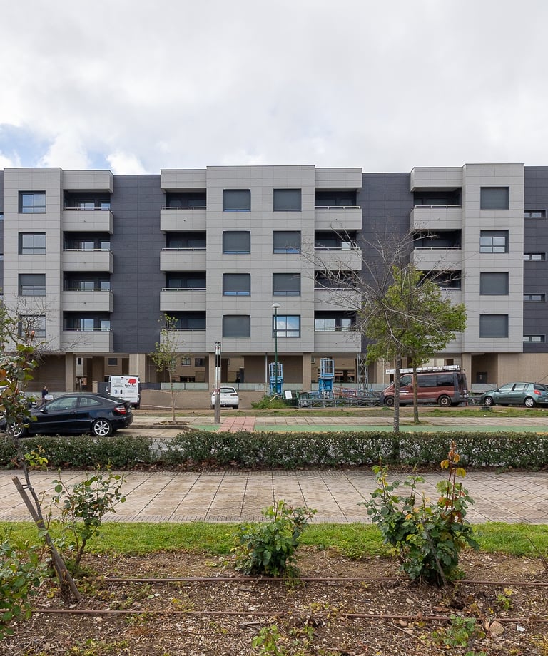 Residencial Altamira - 30 viviendas - Cáceres