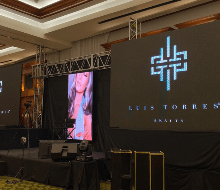 Pantalla led de evento Luis Torres
