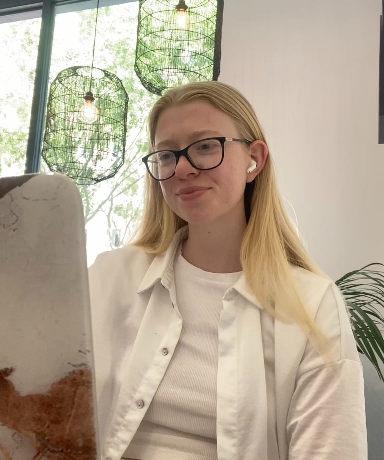 Contact Form for Lucie Bendová's Coaching Services