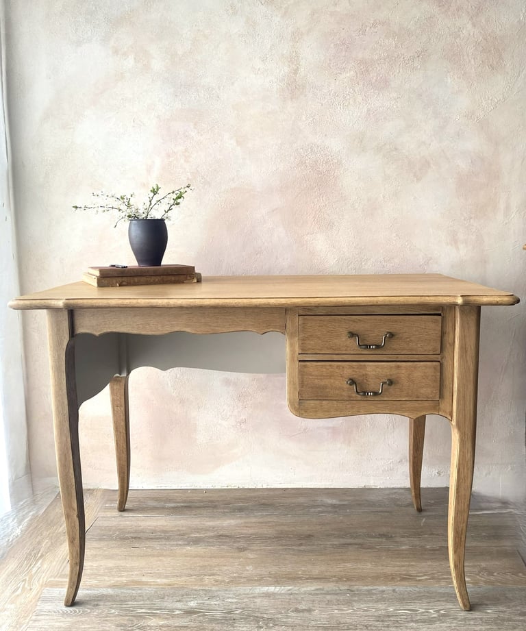 Bureau ancien rénové à l'atelier Chêne & Chiné à Rennes