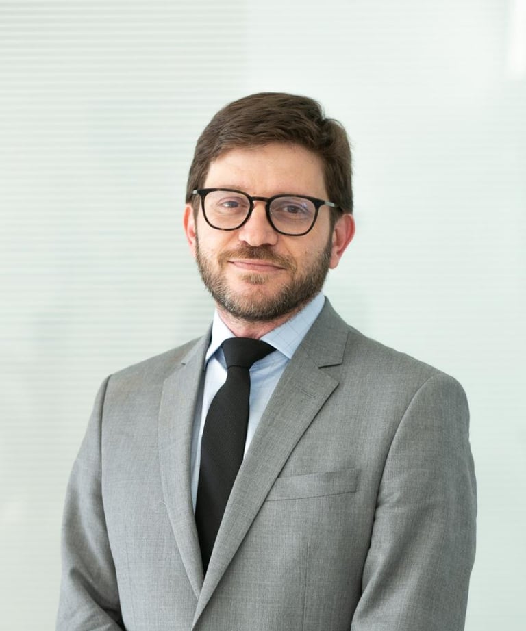 Dr. Rodrigo Luppino - Médico Reumatologista