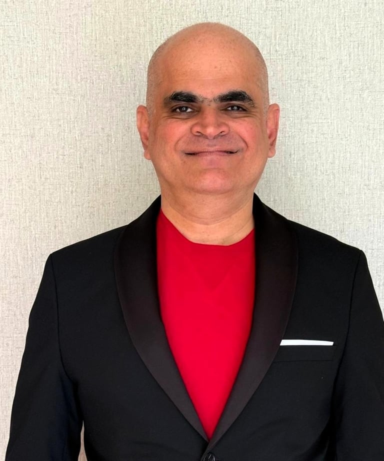 Doctor Dr. Praveen Prabhakar from Laxmi Hospital