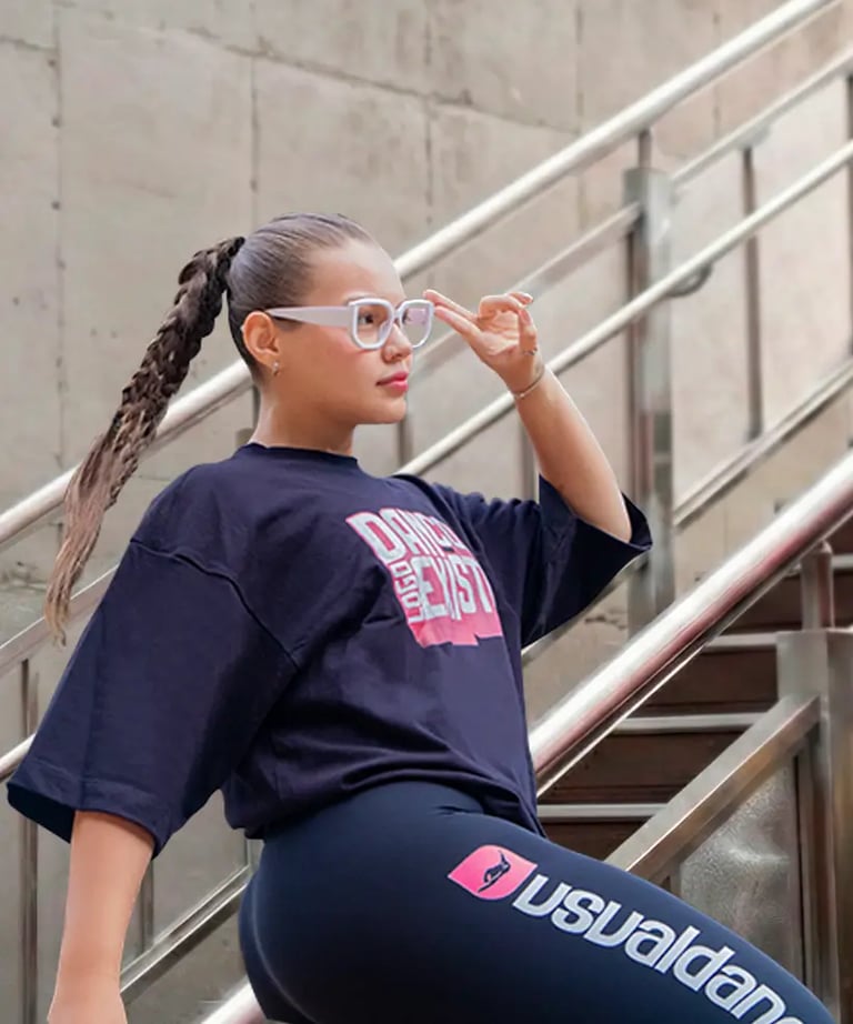 Usualdance Mobile - 820x1000px