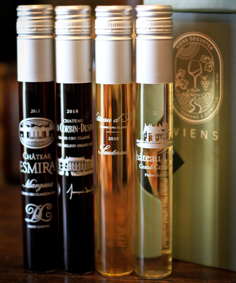 Sélection de rhums, whiskies et vins du monde