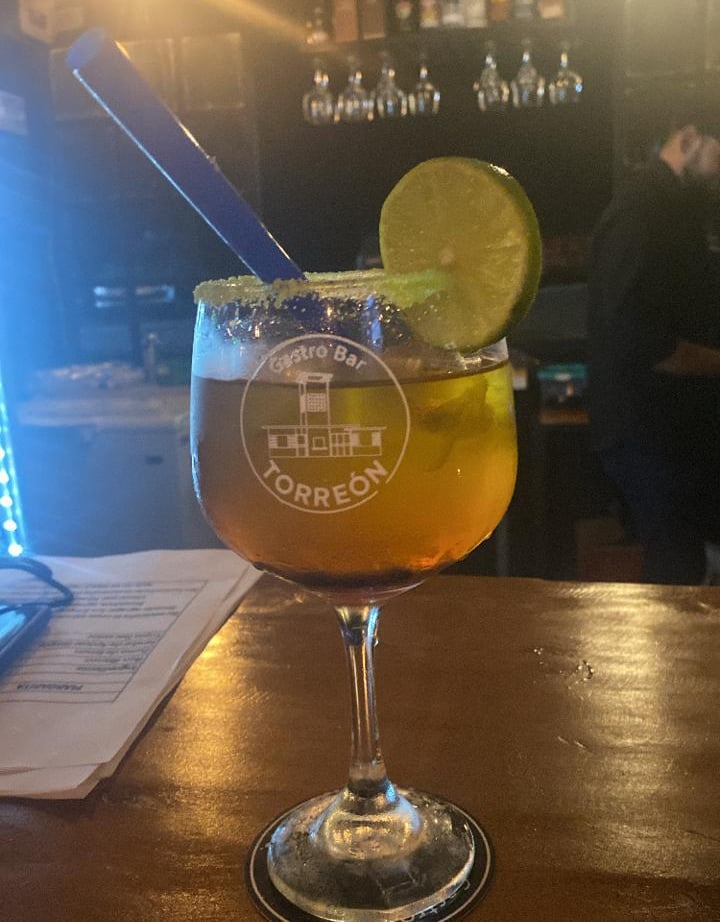 Coctel de la casa Torreon Gastro Bar
