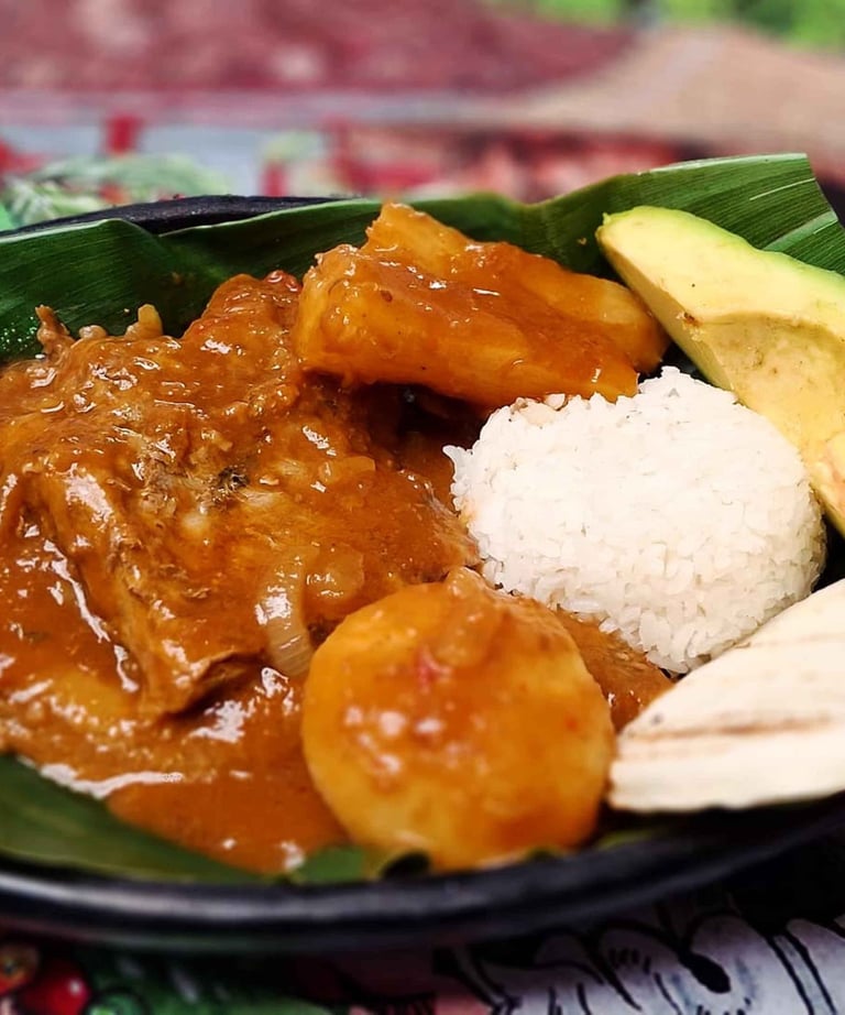 Sudado Calarqueño Restaurante El Hato de Evelio