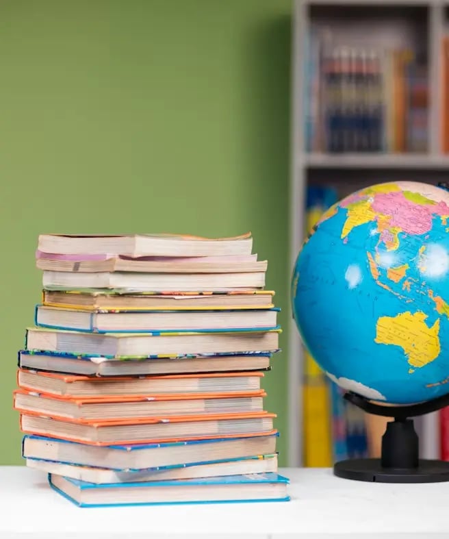 Books and Globe