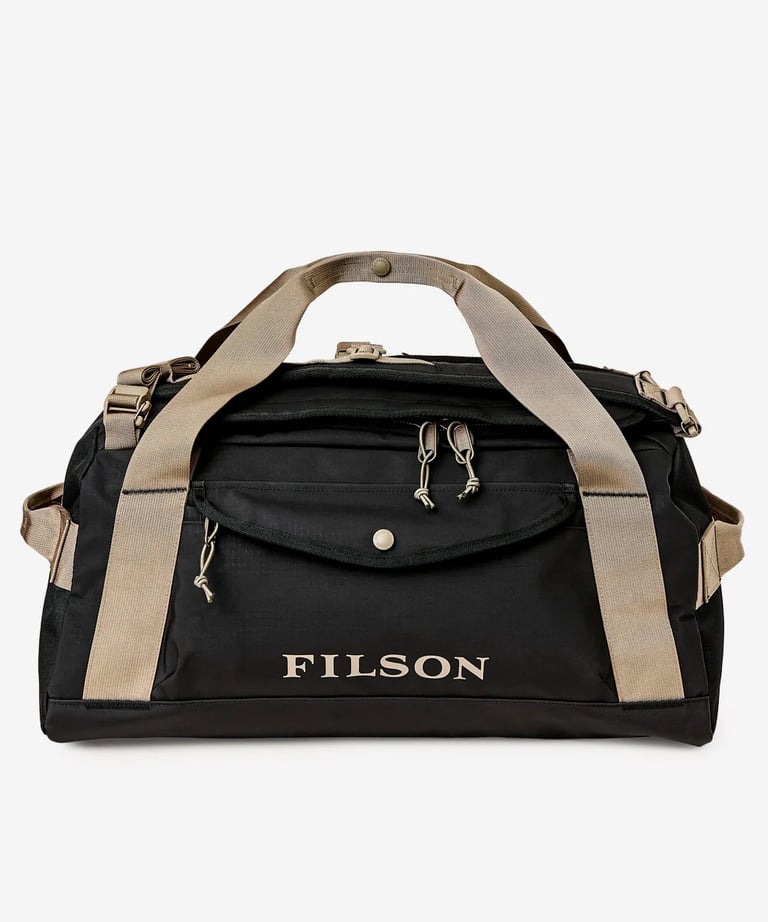 filson traveler black duffle bag