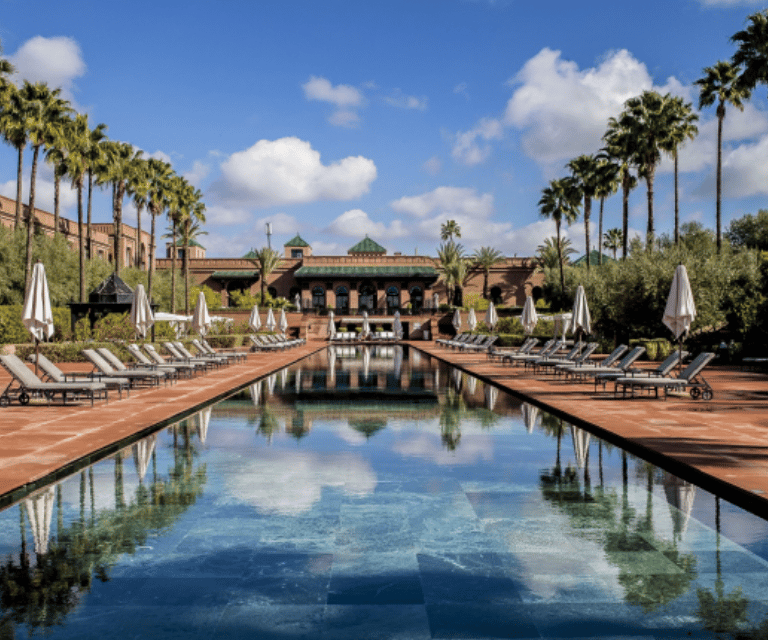 alt="piscine polyester maroc"