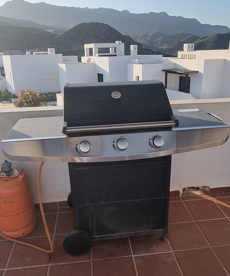 A barbecue overlooking the National Park of Andalusia