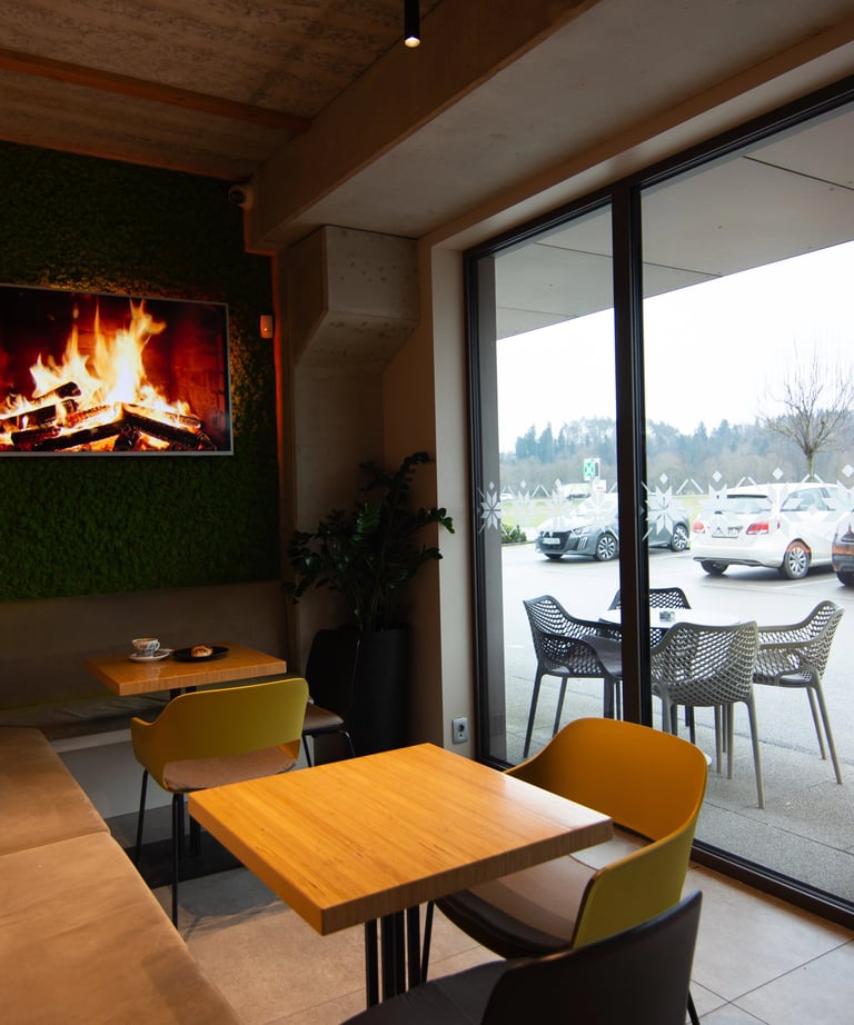 kavarna skandi domžale ambient