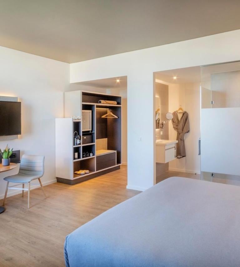 Main Hotel Room