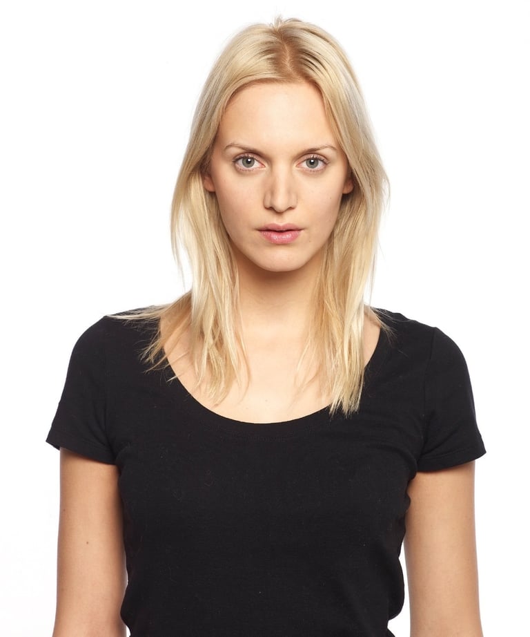 Before the client felt unhappy her hair getting thin