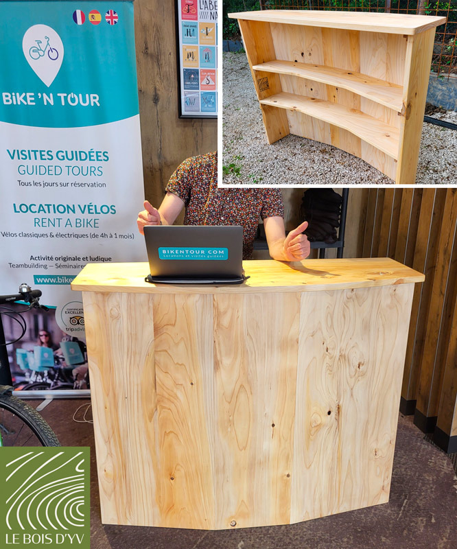 comptoir d'accueilen pin