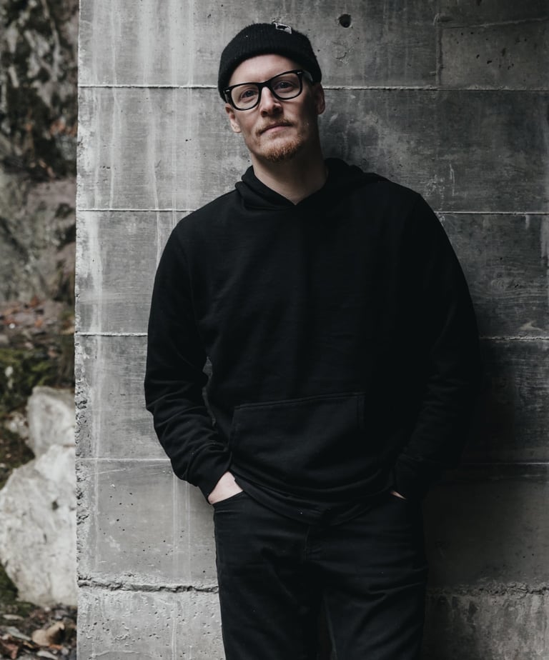 Ben bridges the worlds of consciousness and business