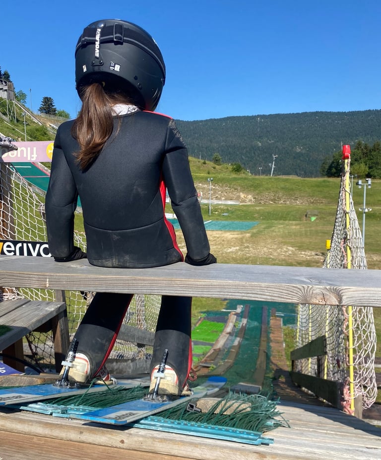 Activités de Saut à ski pour découvrir de nouvelles sensations avec l'ESF Autrans dans le Vercors