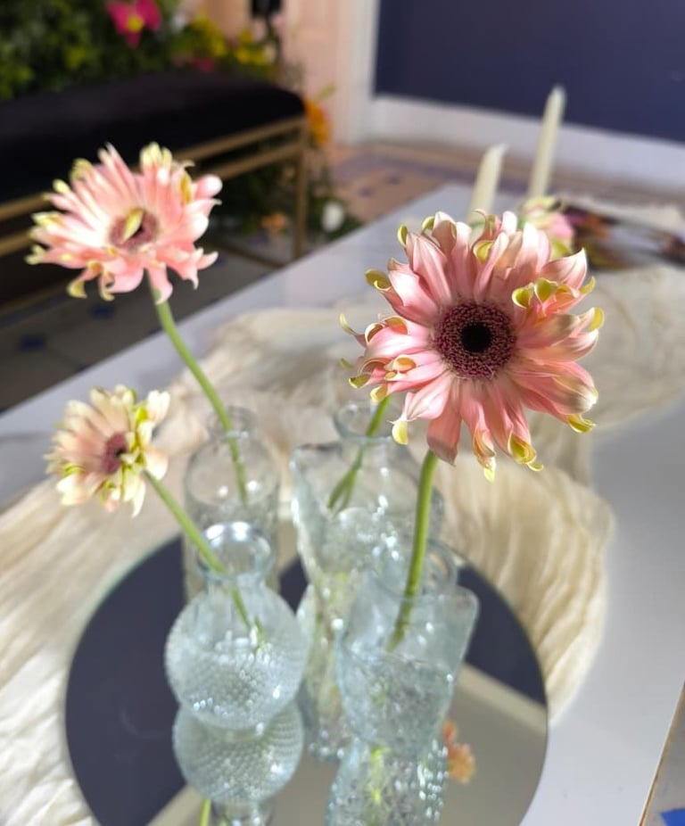 Decoración centro de mesa diseño floral Amor de Flores