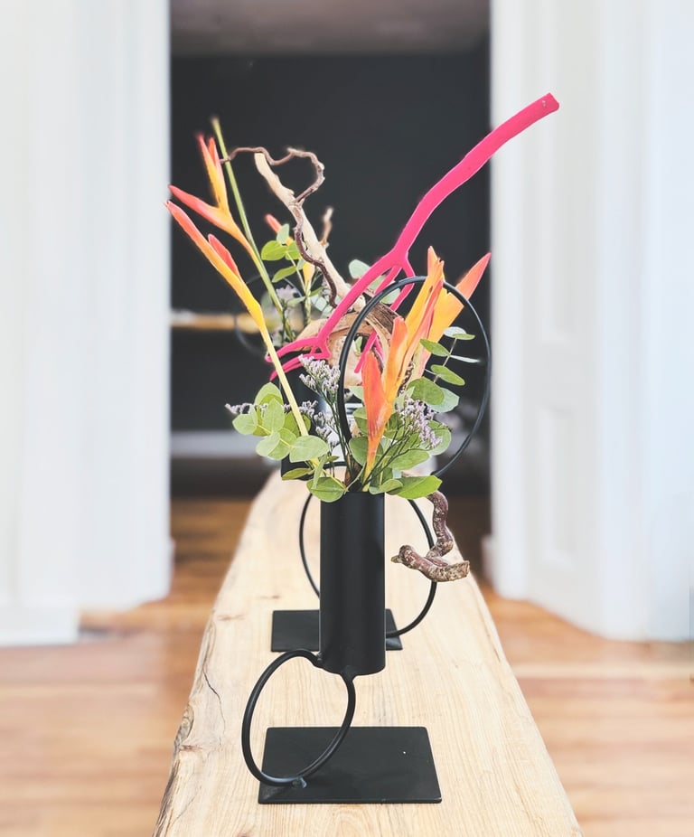 scarlett szeto - sogetsu ikebana